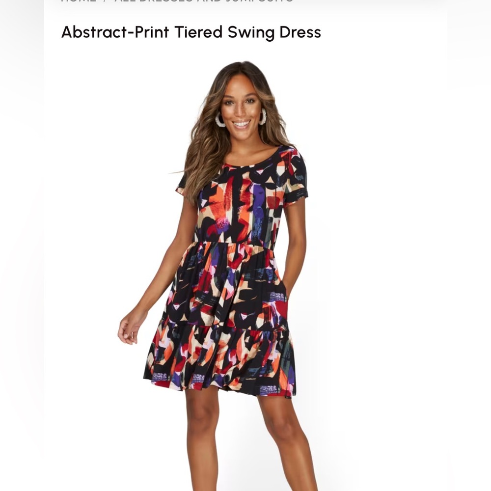 Abstract print tiered dress